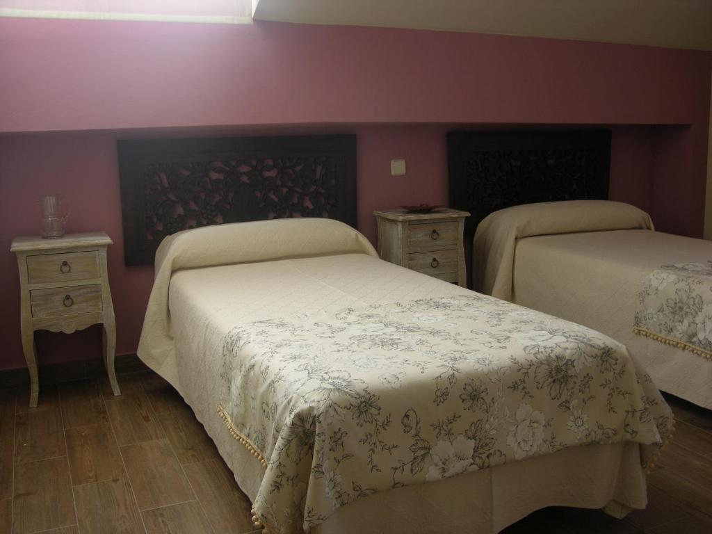 Albus Albi Guest House Colmenar del Arroyo Ruang foto